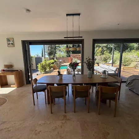 Superbe Climatisee Avec Piscine A Villa Clapiers